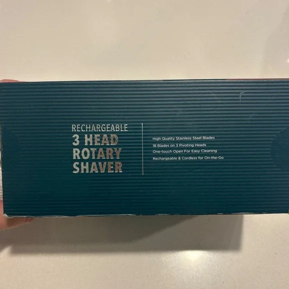 Bally Total Fitness Rechargeable 3 Head Rotary Shaver BL002-NOC Cordless Black - Picture 5 of 5